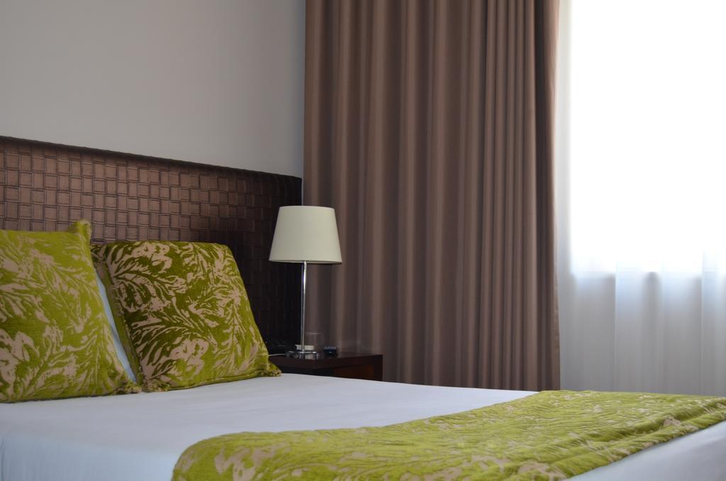 Hotel Torres Novas Eksteriør bilde